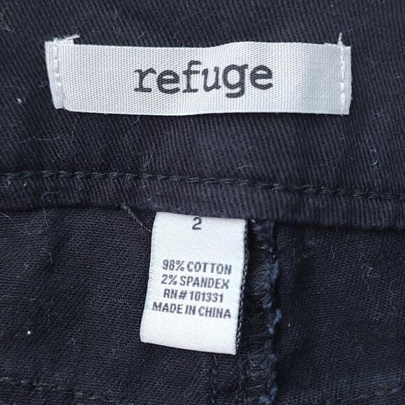 Refuge Black Denim Short Shorts Size 2 - Picture 3 of 3